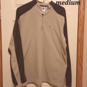The north face 1/4 zip pullover